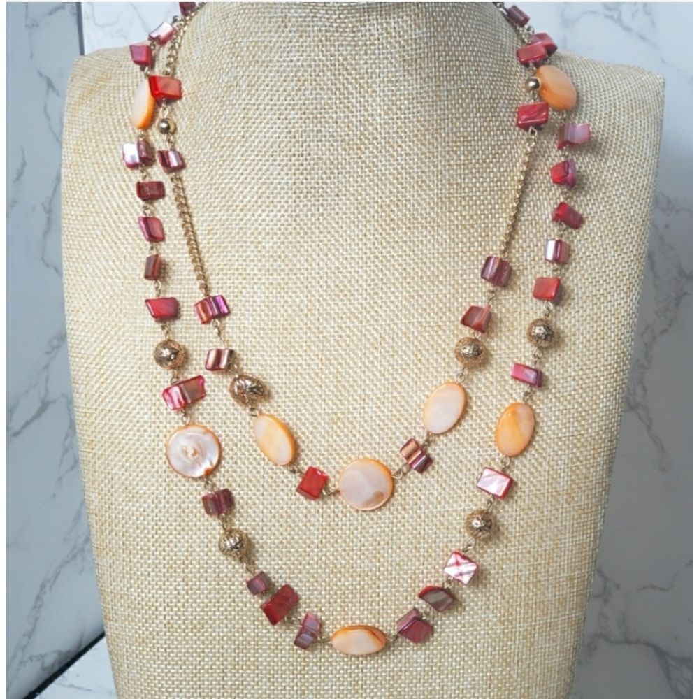 VINTAGE JEWELRY Double Strand Tumbled Shell Beaded Necklace